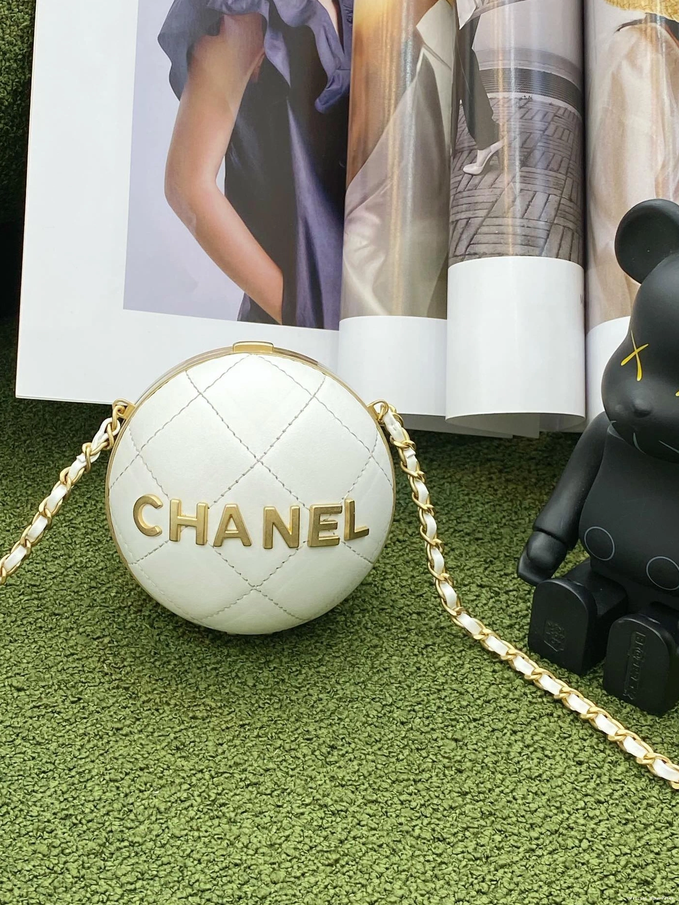 Hyper Peter MINAUDIERE SPHERE CHANEL 0721